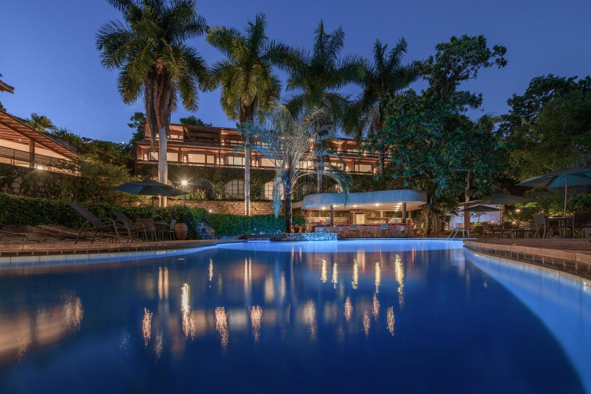Hotel Canto Das Aguas - Roteiro De Charme เลนโซยส์ ภายนอก รูปภาพ