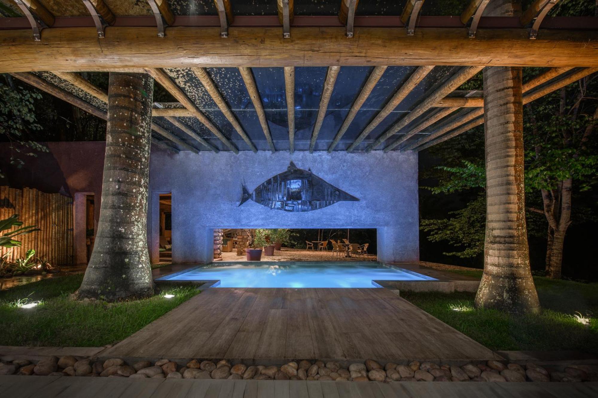 Hotel Canto Das Aguas - Roteiro De Charme เลนโซยส์ ภายนอก รูปภาพ